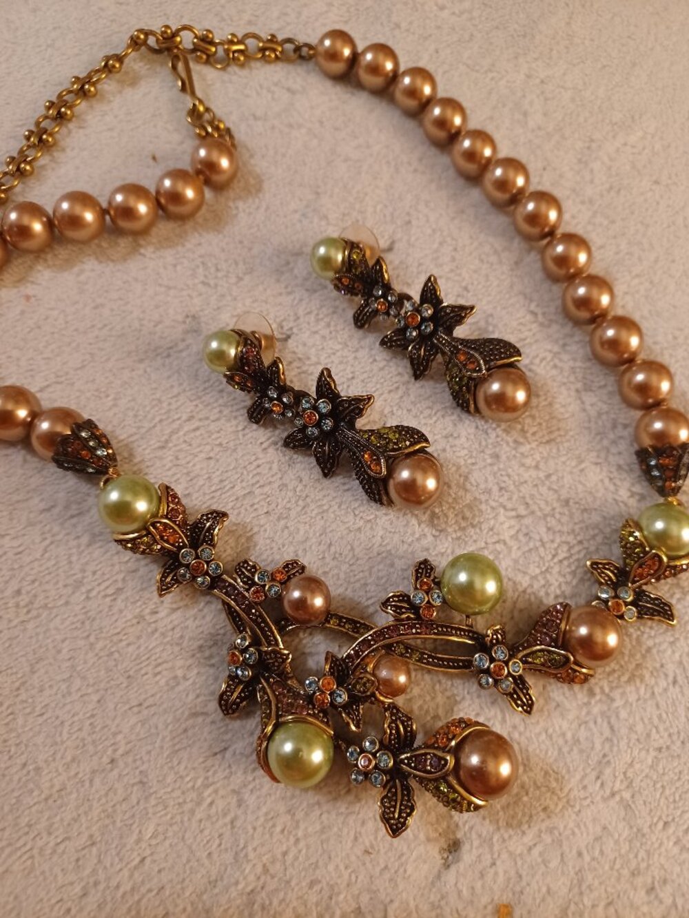 Heidi Daus Necklace Earrings Set
